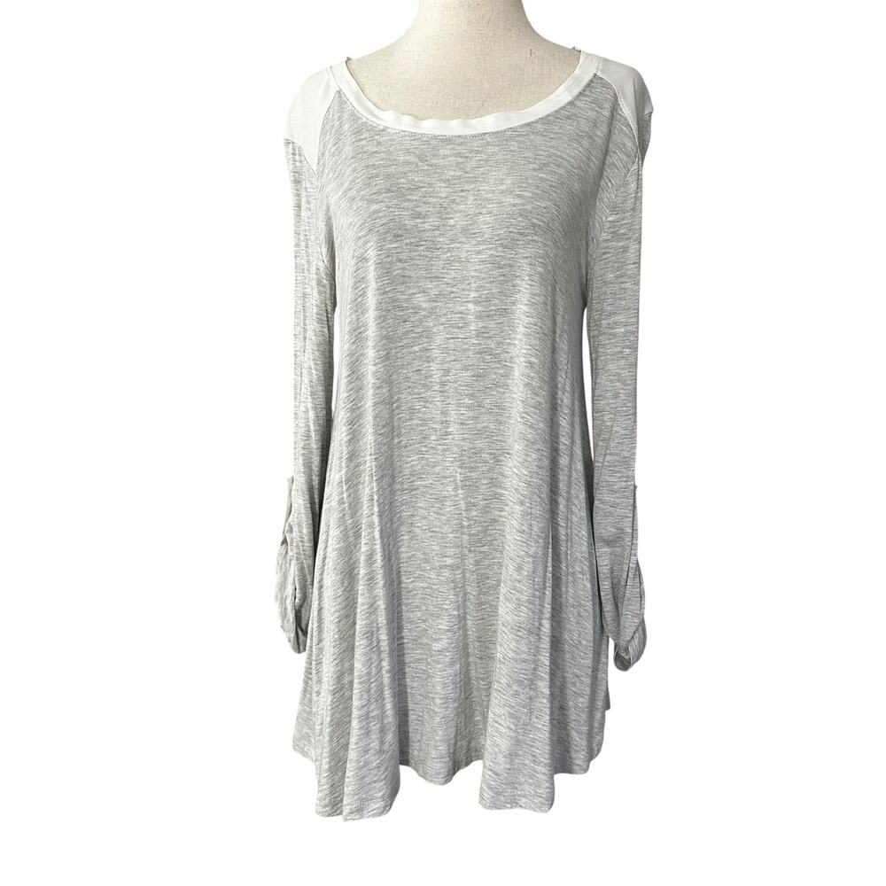 Eri & Ali Gray/White Long Shirt Tunic Women's Top Size Medium | 74-36